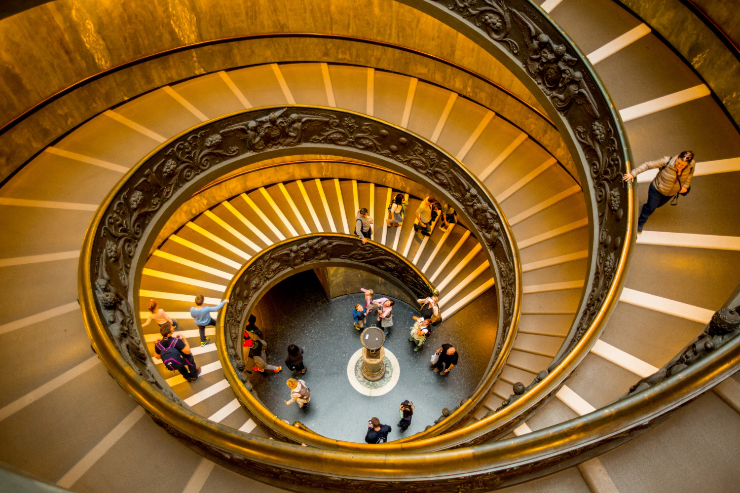 Puzzle Escaleras en espiral