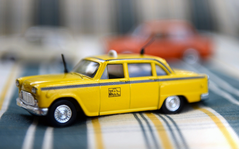 Puzzle Taxi amarillo