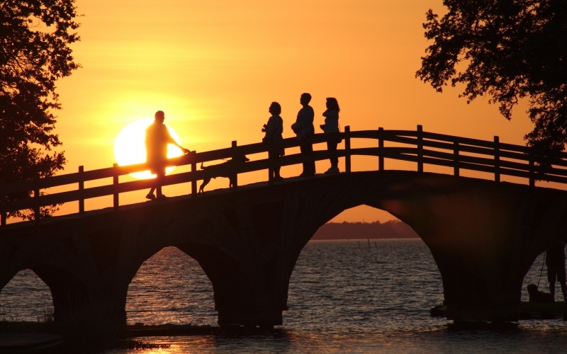 Puzzle Atardecer en el puente