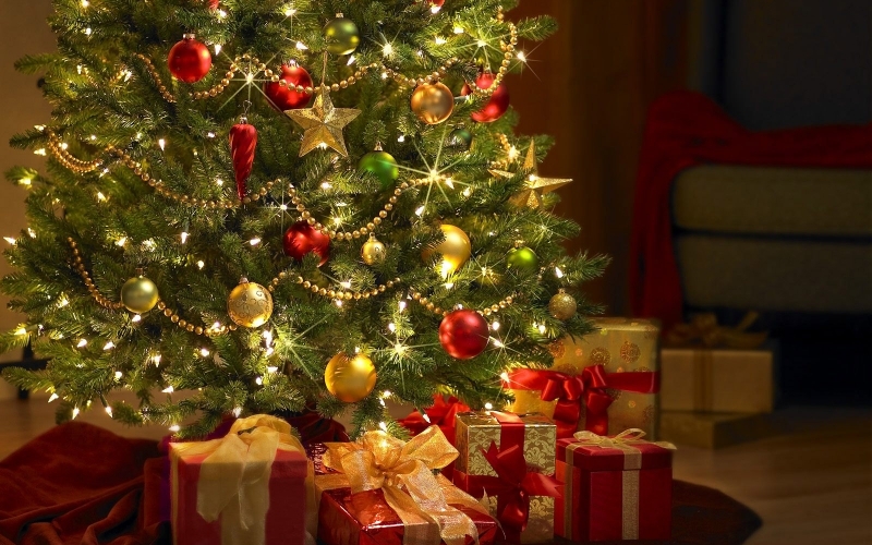 Puzzle Árbol de navidad con regalos