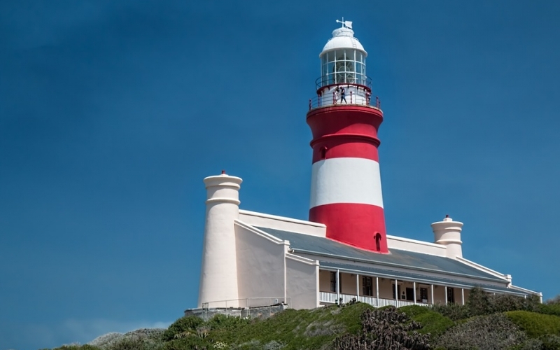 Puzzle Faro rojo y blanco