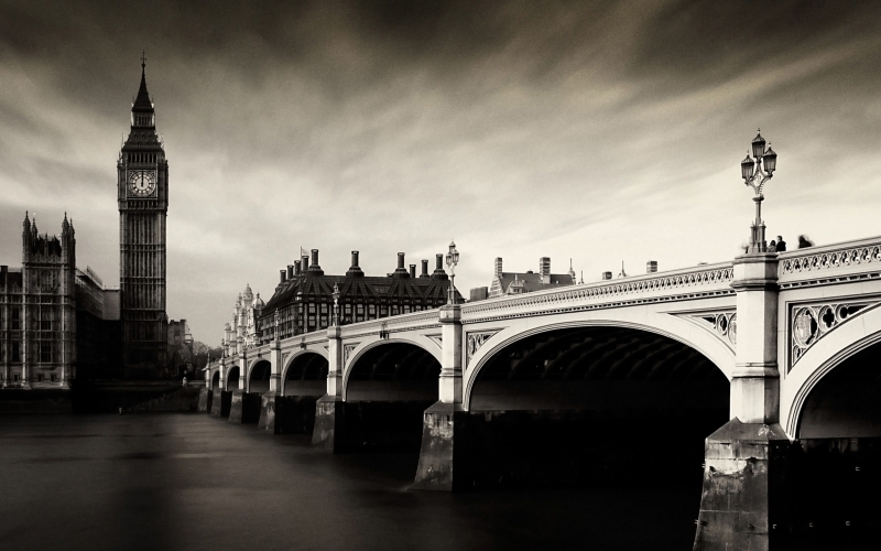 Puzzle Londres blanco y negro